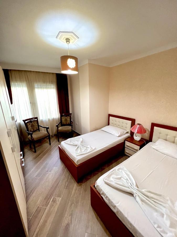 Apartment In Durres Elio Golem  Esterno foto